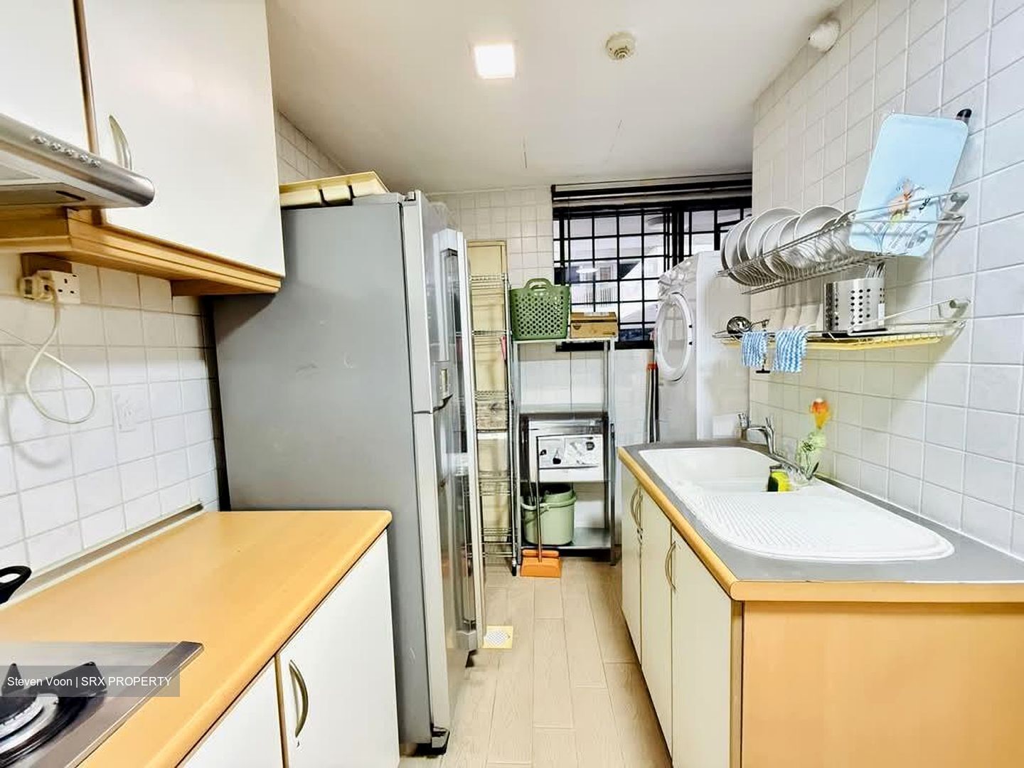International Plaza (D2), Apartment #574945181
